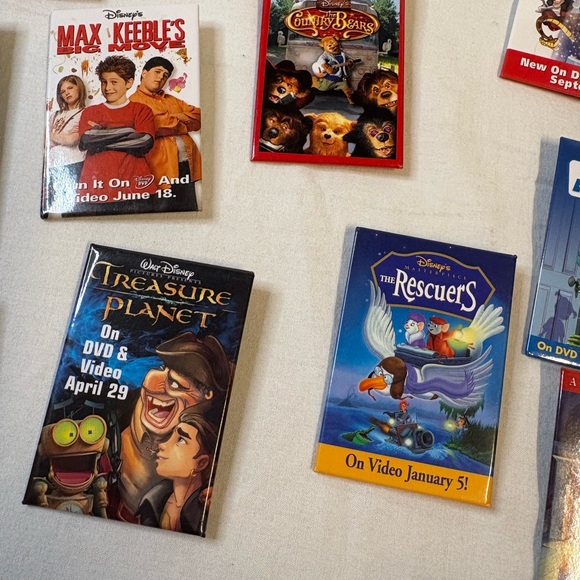 Disney Movie Pin Collector Set - Picture 3 of 8